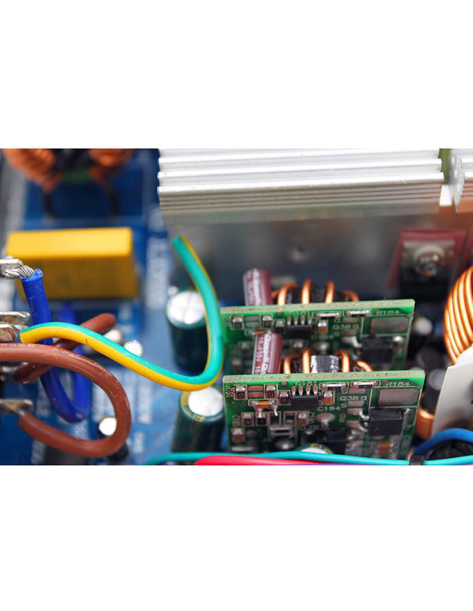 Fuente de poder ATX de 1600 watts 4